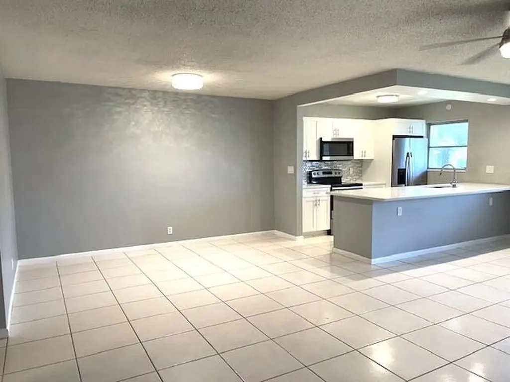 580 High Point Drive Delray Beach FL 33445
