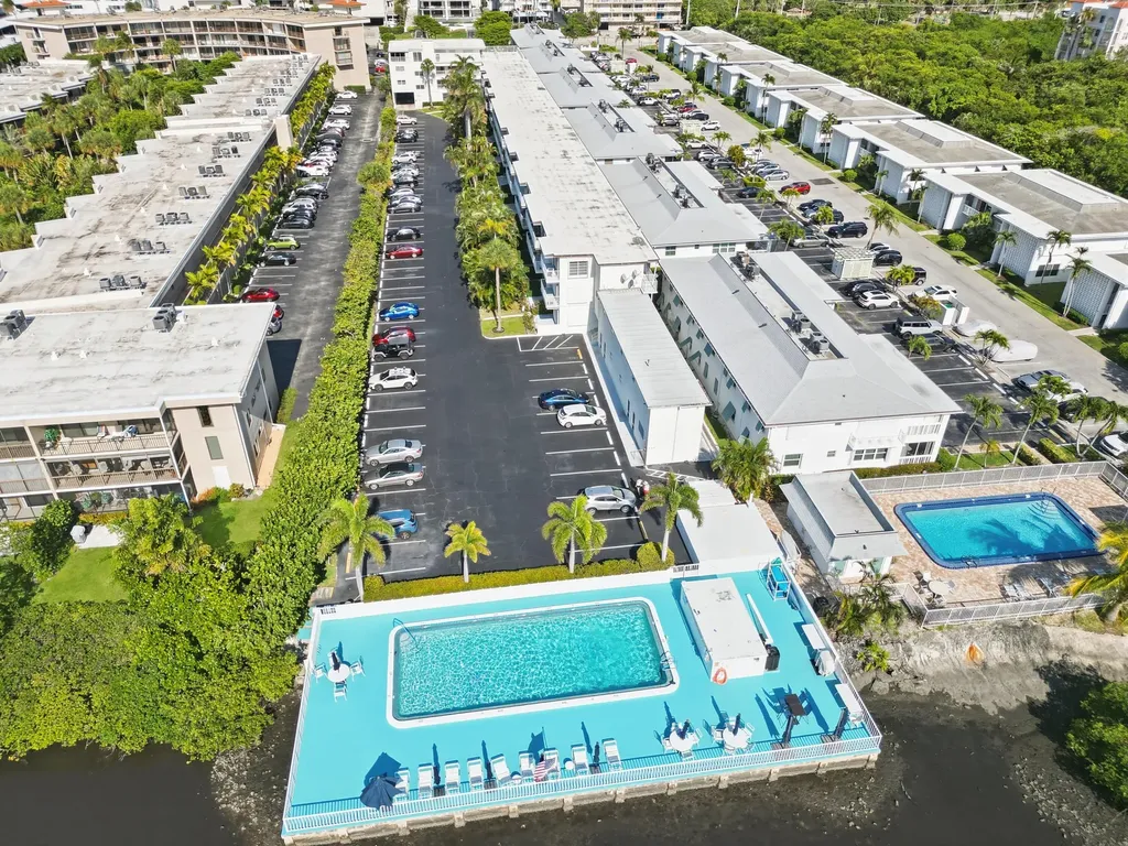 4001 S Ocean Boulevard South Palm Beach FL 33480