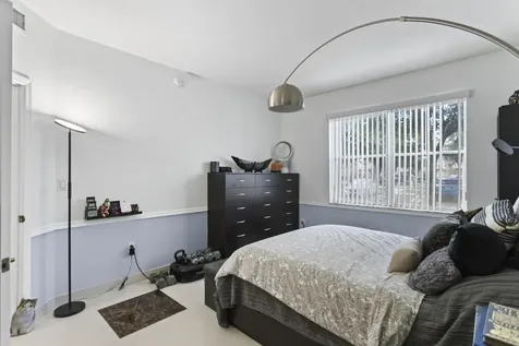 8912 W Flagler, Street Miami FL 33174