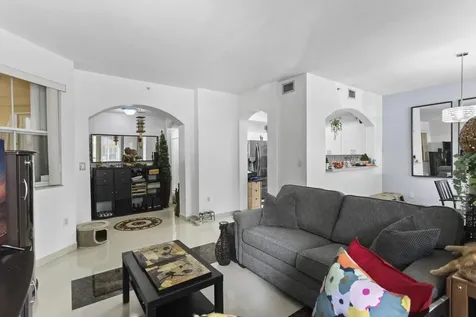 8912 W Flagler, Street Miami FL 33174