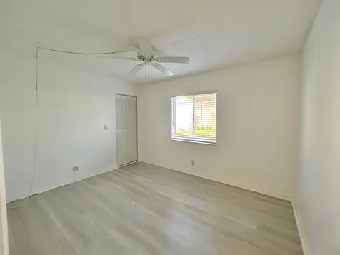 102 Lake Pine Circle Greenacres FL 33463