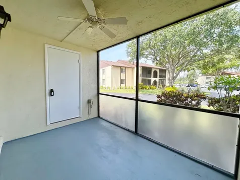 102 Lake Pine Circle Greenacres FL 33463