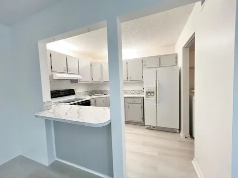 102 Lake Pine Circle Greenacres FL 33463
