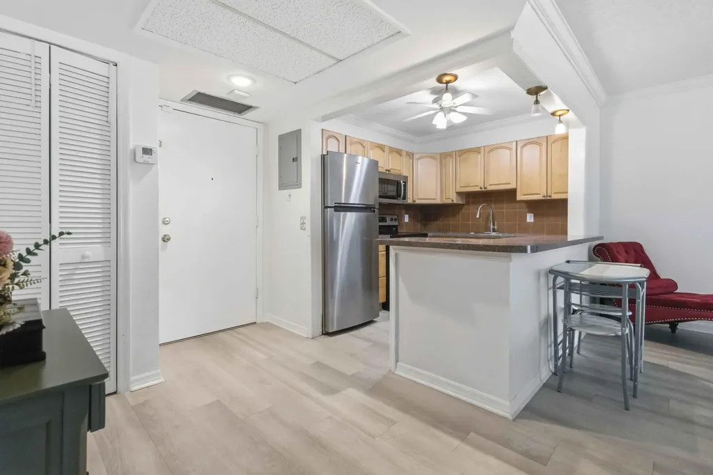 259 S Cypress Road Pompano Beach FL 33060