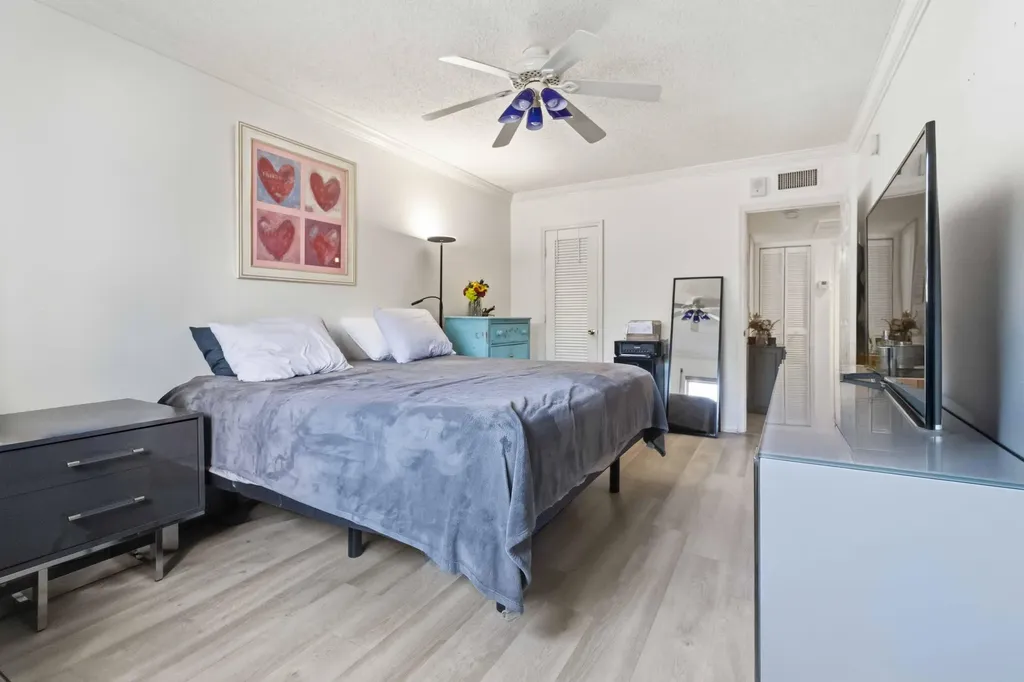 259 S Cypress Road Pompano Beach FL 33060