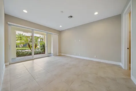 7112 Edison Place Palm Beach Gardens FL 33418
