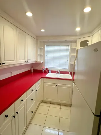52 Dorchester West Palm Beach FL 33417