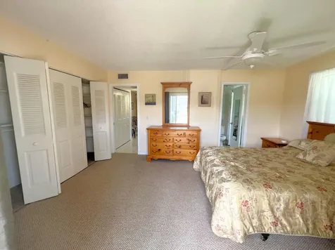 52 Dorchester West Palm Beach FL 33417