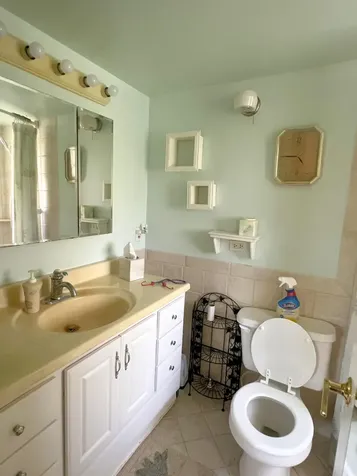 52 Dorchester West Palm Beach FL 33417