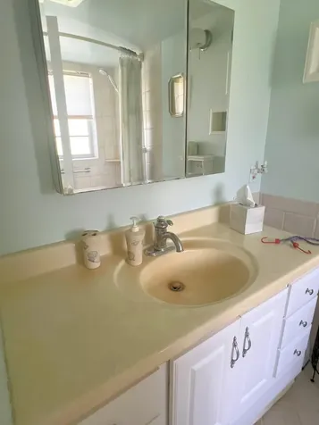 52 Dorchester West Palm Beach FL 33417