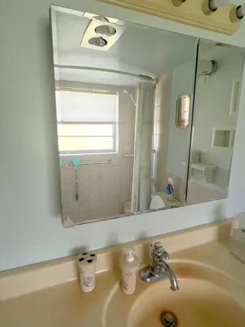 52 Dorchester West Palm Beach FL 33417