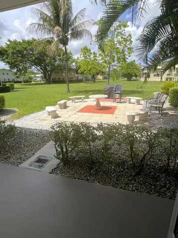 52 Dorchester West Palm Beach FL 33417
