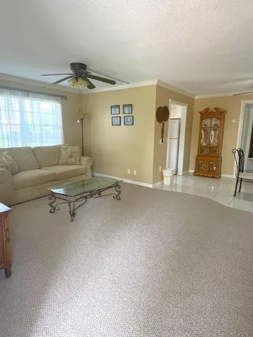 52 Dorchester West Palm Beach FL 33417