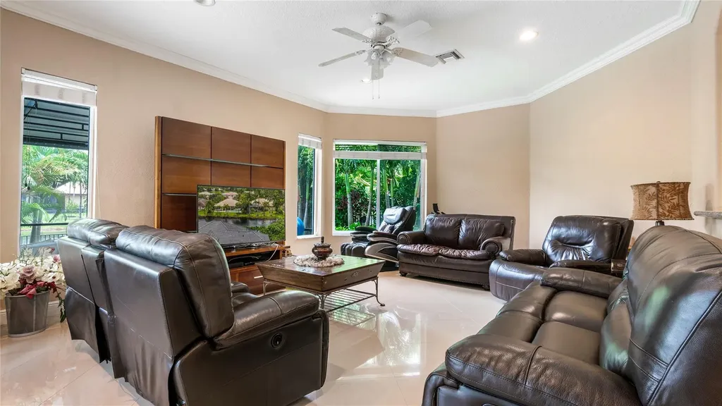 10982 NW 70th Court Parkland FL 33076