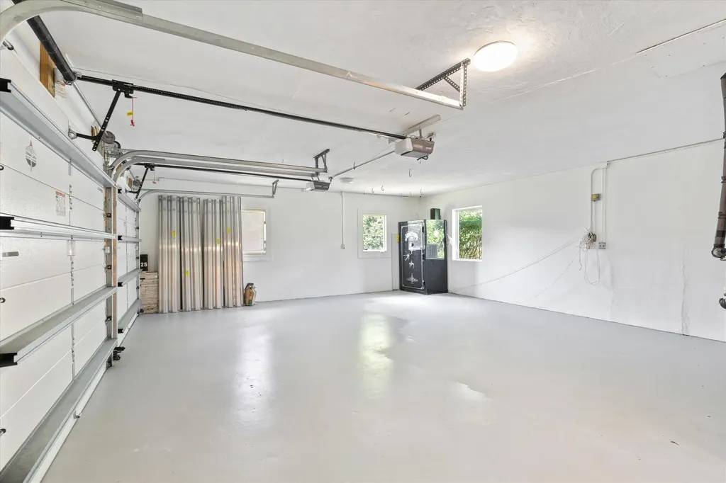 2625 NE 12th Street Fort Lauderdale FL 33304