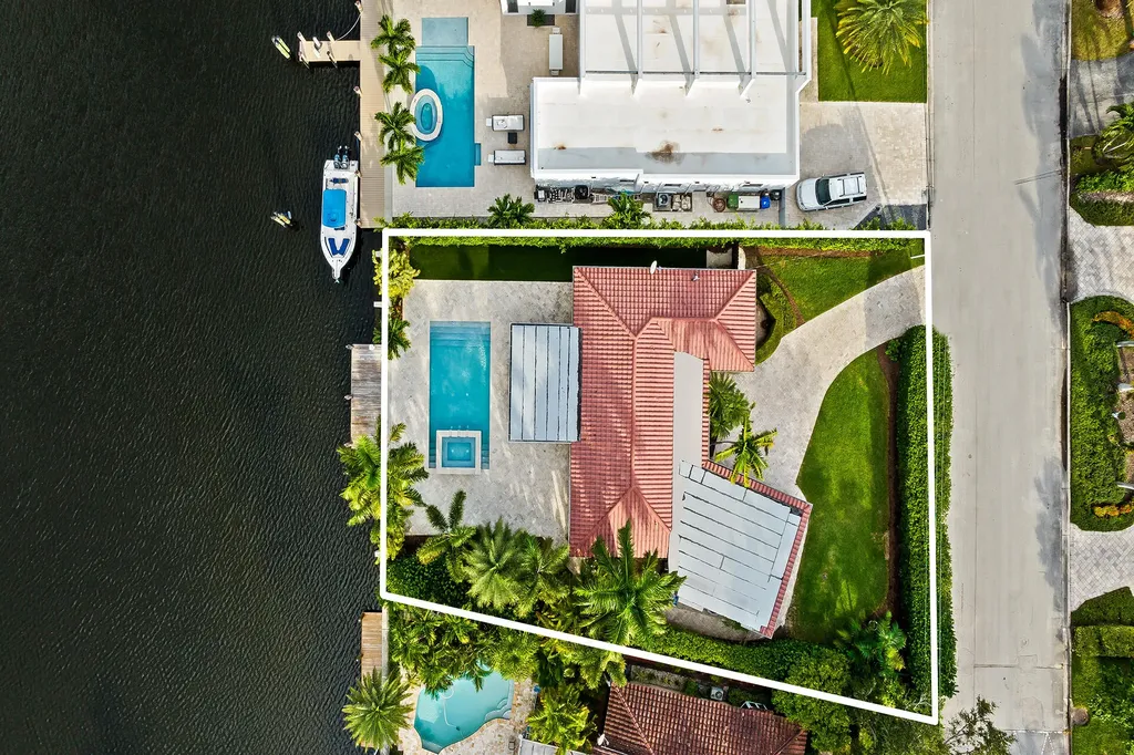 2625 NE 12th Street Fort Lauderdale FL 33304