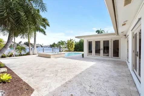 2625 NE 12th Street Fort Lauderdale FL 33304