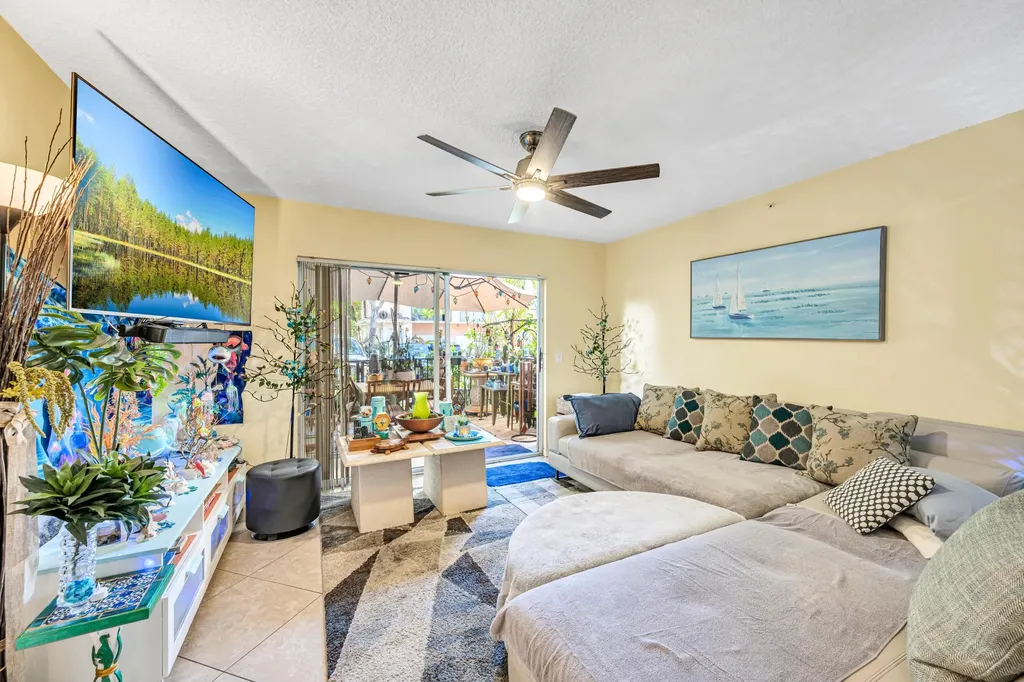 2119 SE 10th Avenue Fort Lauderdale FL 33316