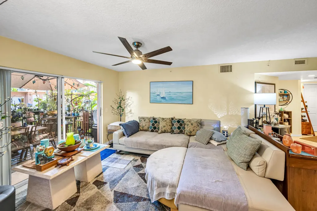 2119 SE 10th Avenue Fort Lauderdale FL 33316