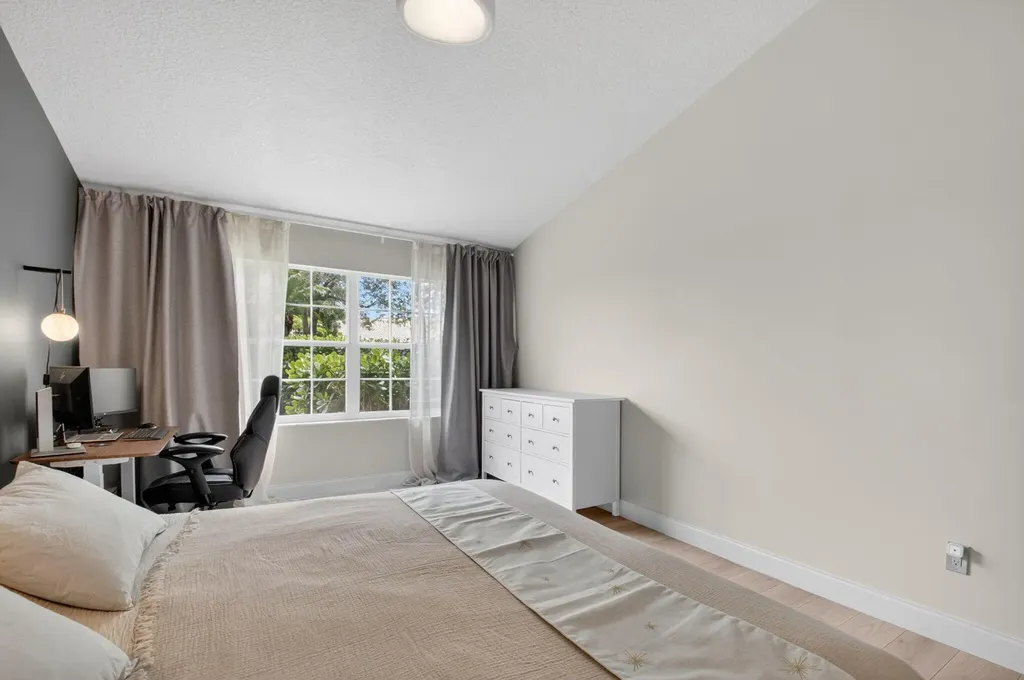 17257 Boca Club Boulevard Boca Raton FL 33487