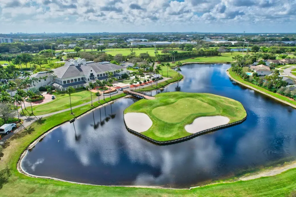 17257 Boca Club Boulevard Boca Raton FL 33487