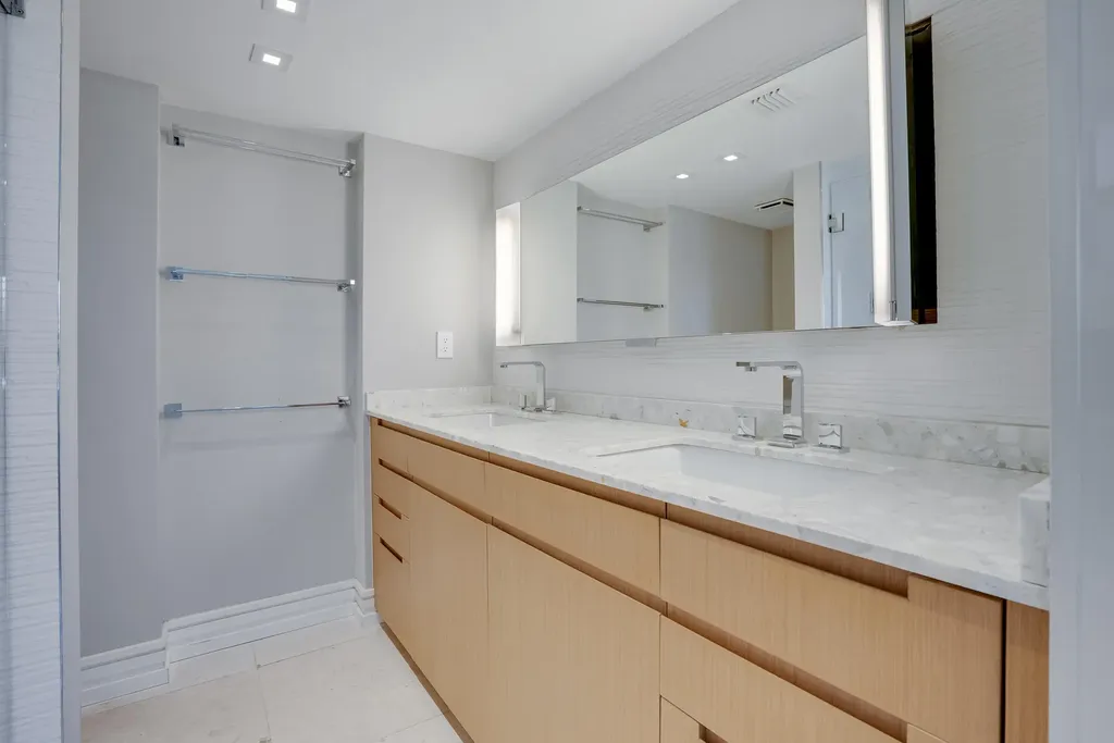 2000 S Ocean Lane Fort Lauderdale FL 33316
