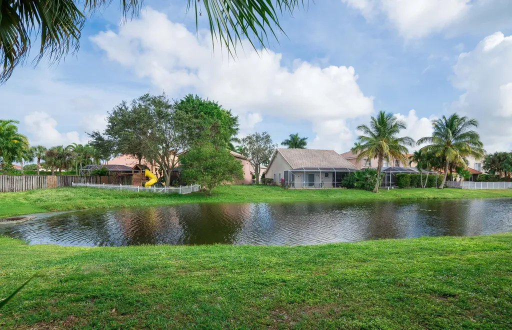 21390 Millbrook Court Boca Raton FL 33498