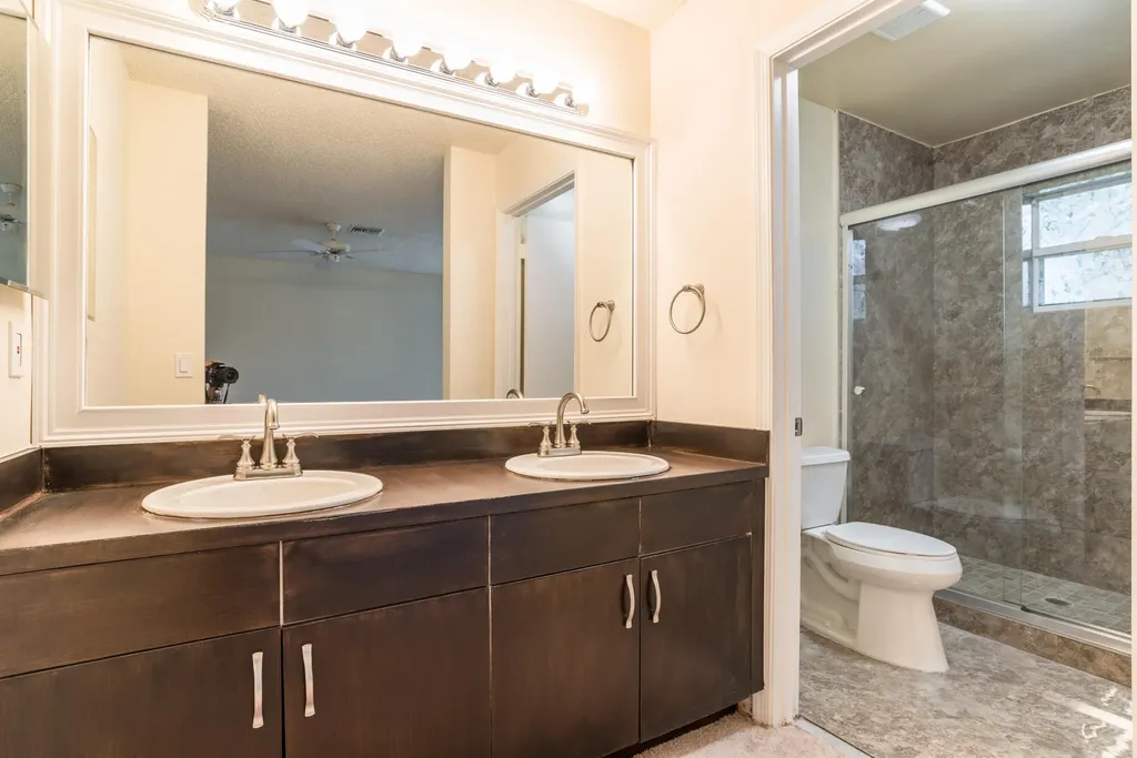 21390 Millbrook Court Boca Raton FL 33498