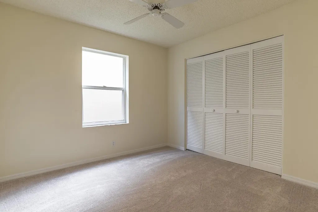 21390 Millbrook Court Boca Raton FL 33498