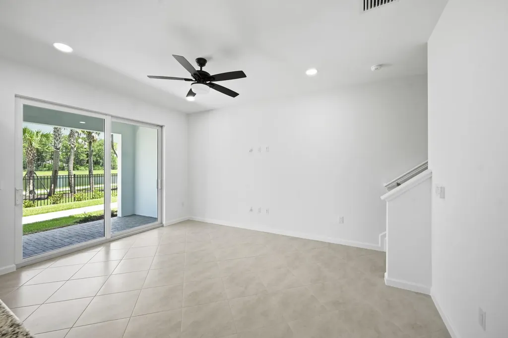 4356 Brookgreen Square Westlake FL 33470