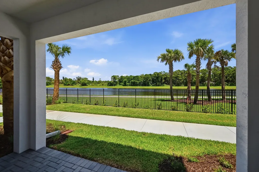 4356 Brookgreen Square Westlake FL 33470