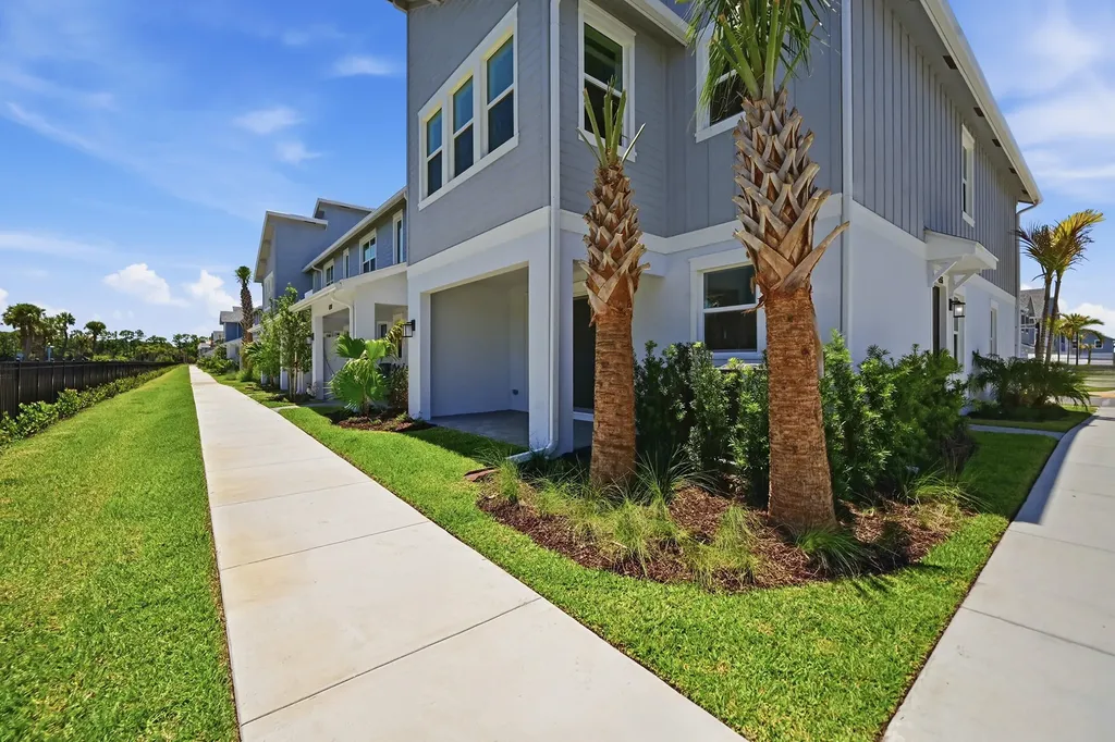 4356 Brookgreen Square Westlake FL 33470