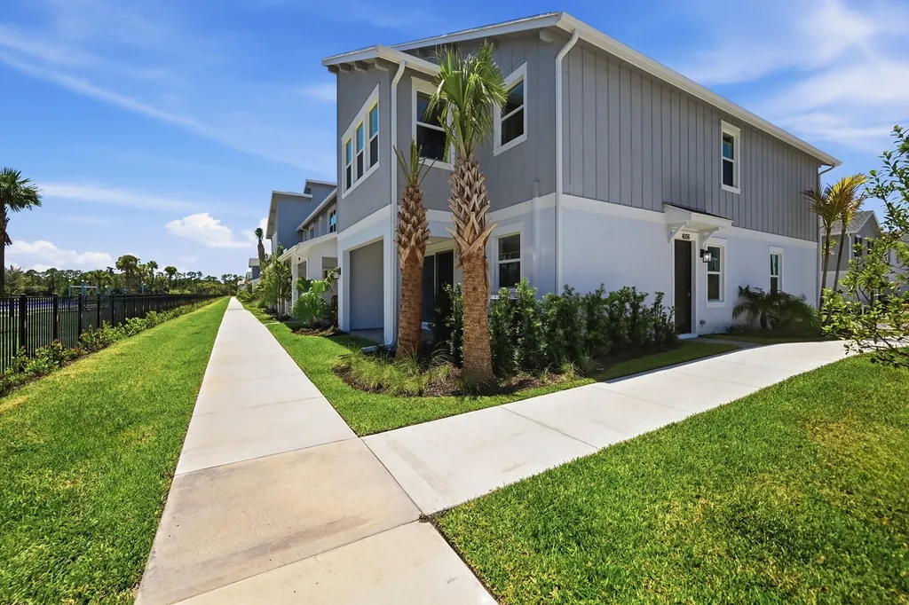 4356 Brookgreen Square Westlake FL 33470