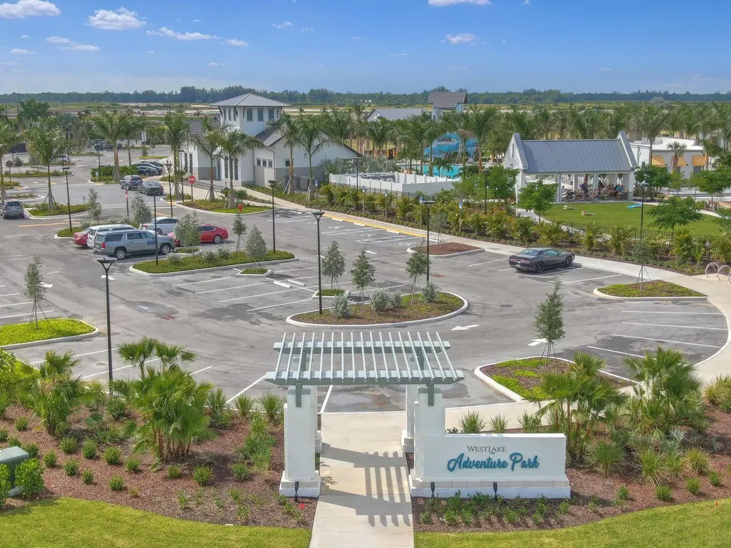 4356 Brookgreen Square Westlake FL 33470