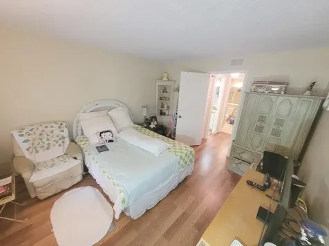 320 Pine Ridge Circle Greenacres FL 33463