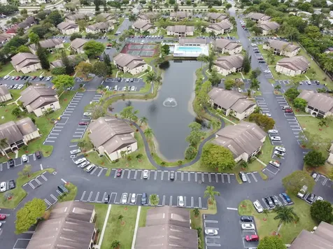 320 Pine Ridge Circle Greenacres FL 33463