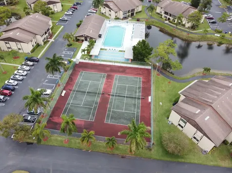 320 Pine Ridge Circle Greenacres FL 33463