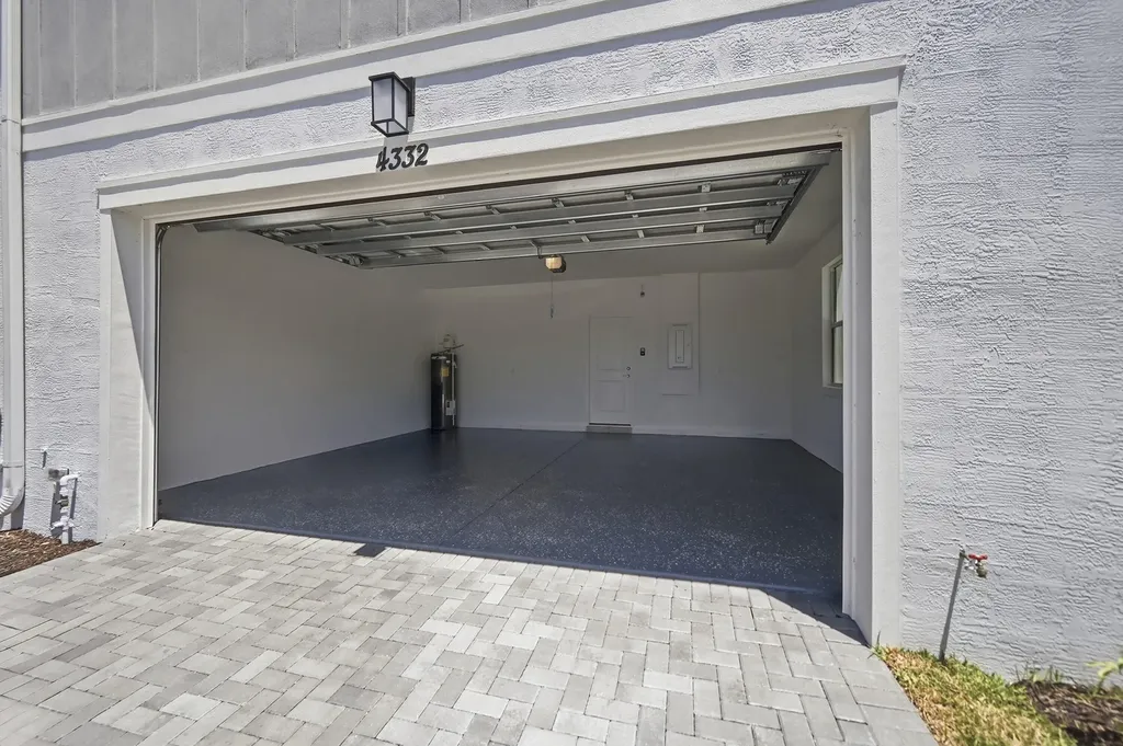 4332 Brookgreen Square Westlake FL 33470