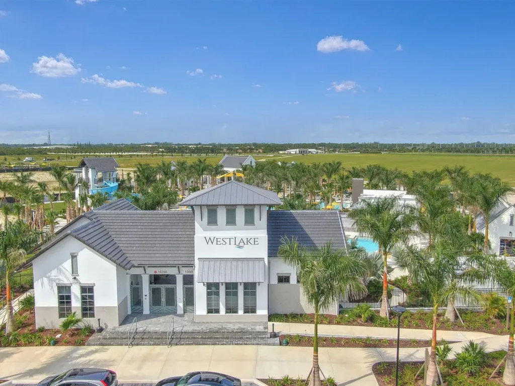 4332 Brookgreen Square Westlake FL 33470