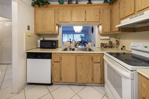 9279 Wedgewood Drive Tamarac FL 33321