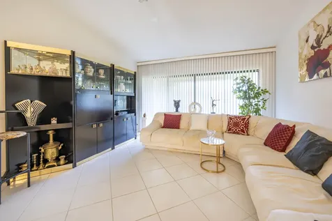 9279 Wedgewood Drive Tamarac FL 33321