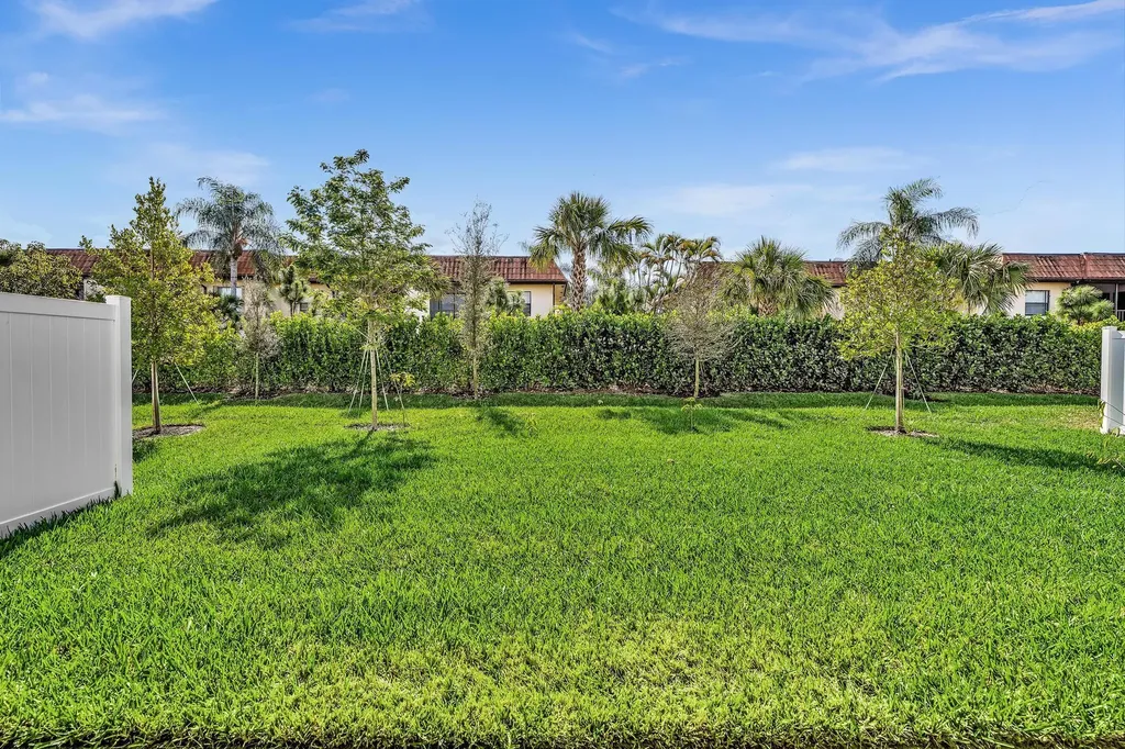 7268 Lenora Lane Lake Worth FL 33467