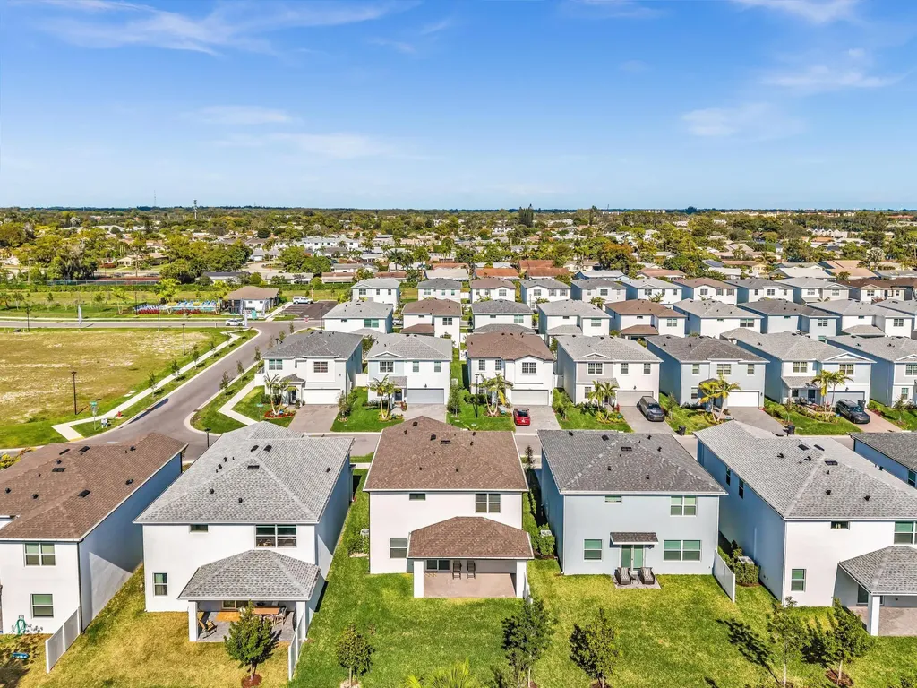 7268 Lenora Lane Lake Worth FL 33467