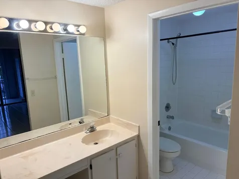 12060 NW 11th Street Pembroke Pines FL 33026