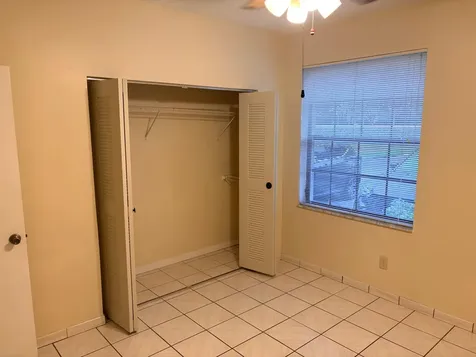 12060 NW 11th Street Pembroke Pines FL 33026