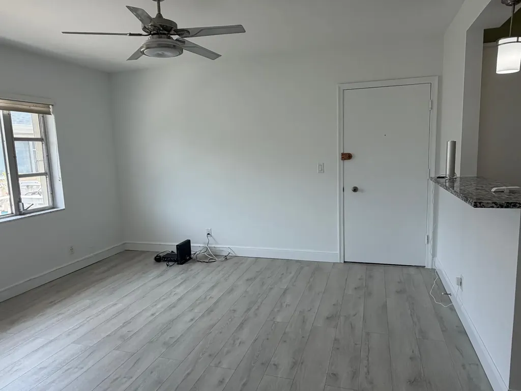 5700 NE 22nd Way Fort Lauderdale FL 33308
