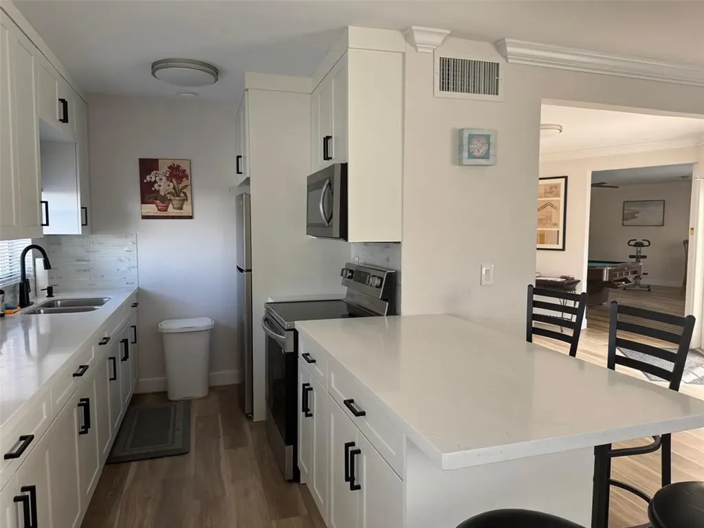 5700 NE 22nd Way Fort Lauderdale FL 33308