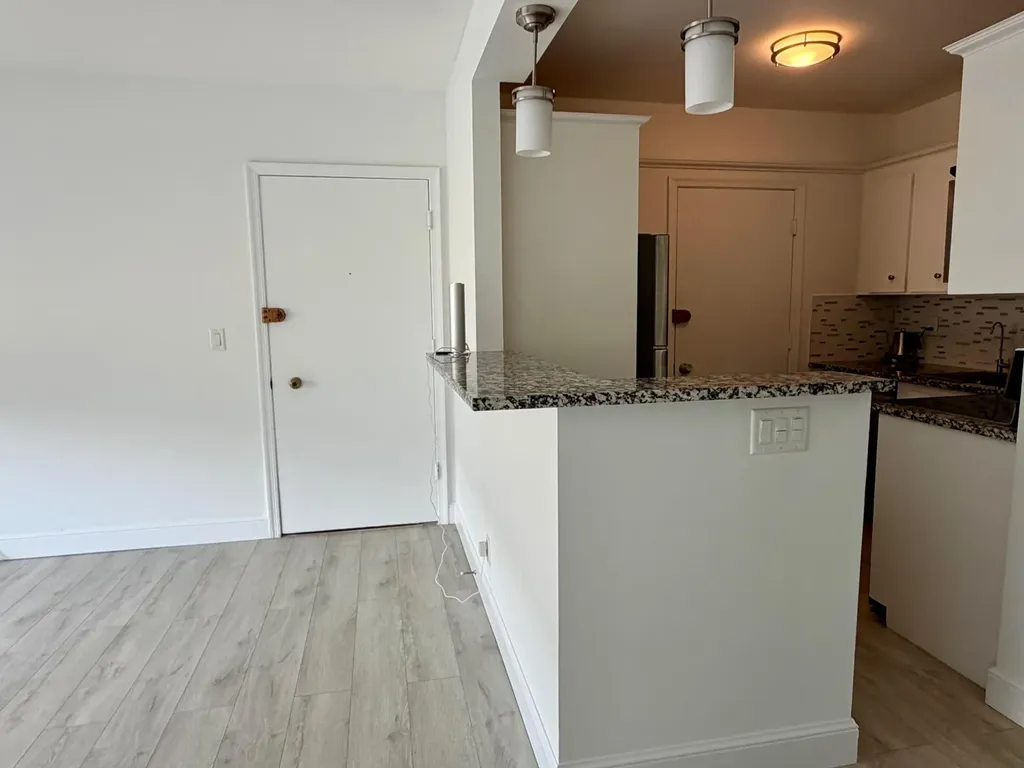 5700 NE 22nd Way Fort Lauderdale FL 33308