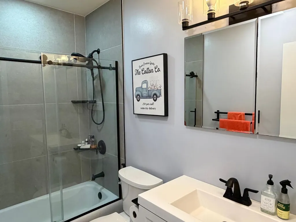 5700 NE 22nd Way Fort Lauderdale FL 33308
