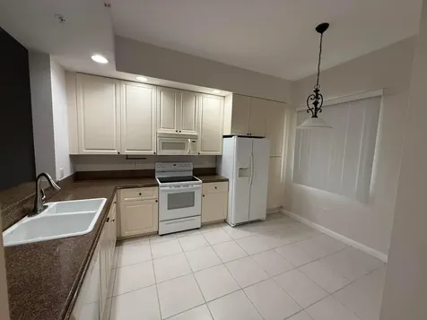 20 Harbour Isle Drive W Fort Pierce FL 34949